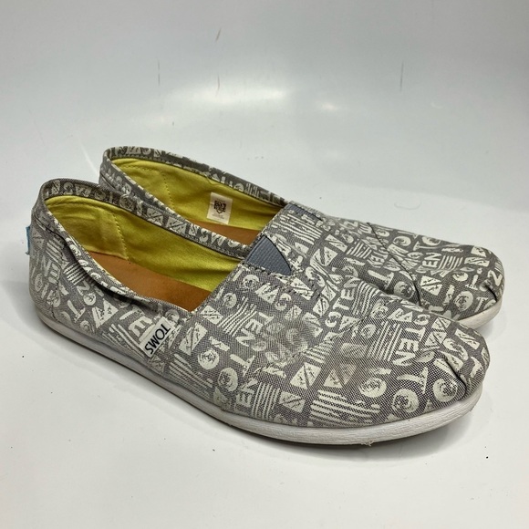 Toms Shoes - Toms Chambray Ten year anniversary slip on shoes size‎ 8